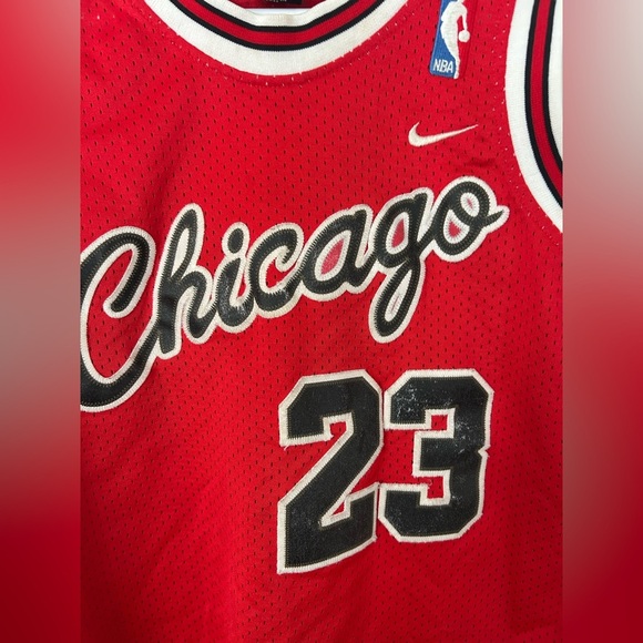 Vintage 90’s Chicago Bulls Nike Team Sports Michael Jordan Basketball Jersey S - Picture 7 of 10